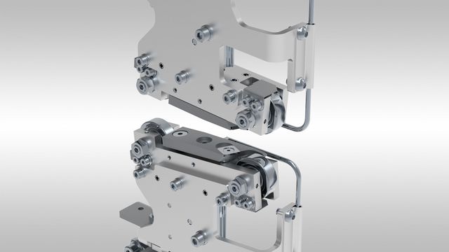 Flat scrapers with pre and post-sensing for edgebanding