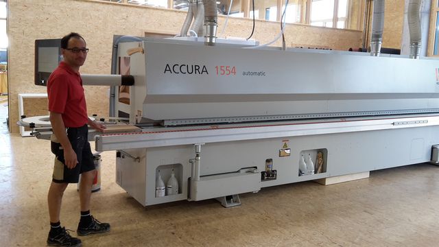 Satisfied HOLZHER reference customer Kleinhans with Accura 1554 edgebander HOLZHER reference ACCURA 1554 edgebander